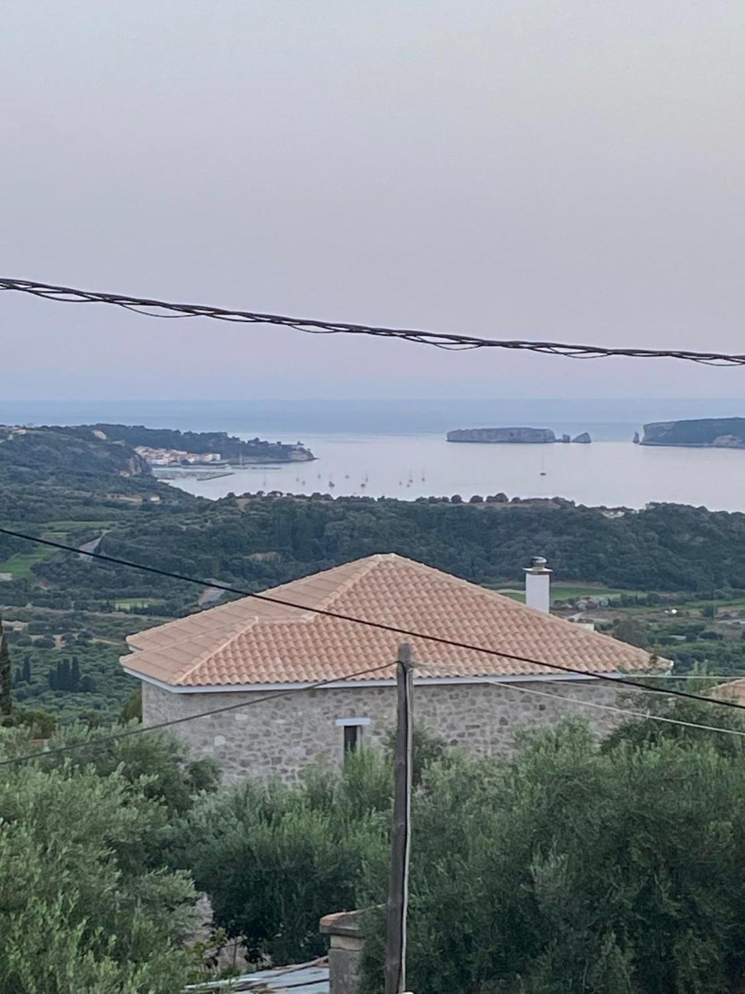 Golden Navarino'S Sunset Pilos Exterior foto